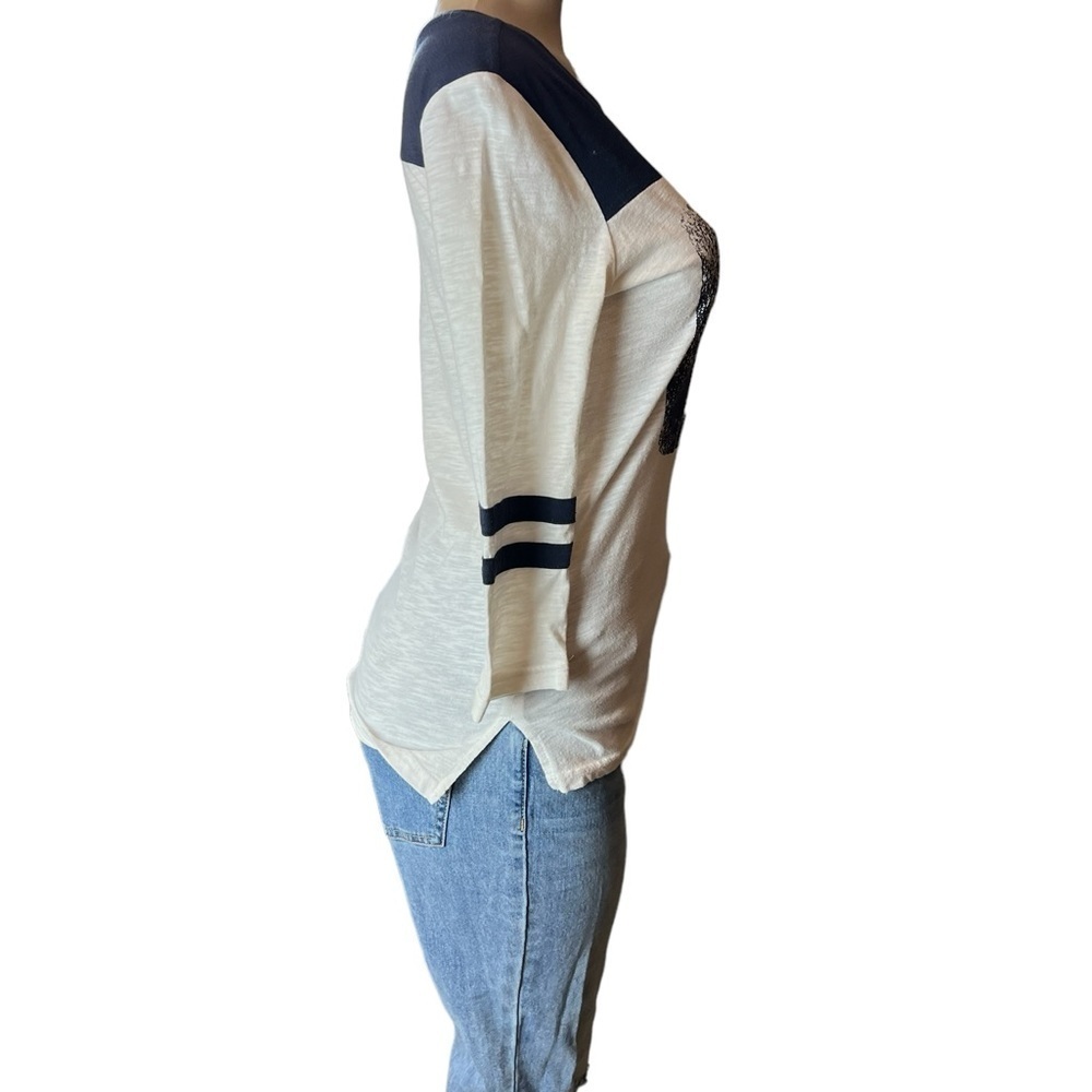 NFL Tennessee Titans Soft Raglan Vintage Look Baseball T-Shirt Women’s Small - Picture 5 of 11